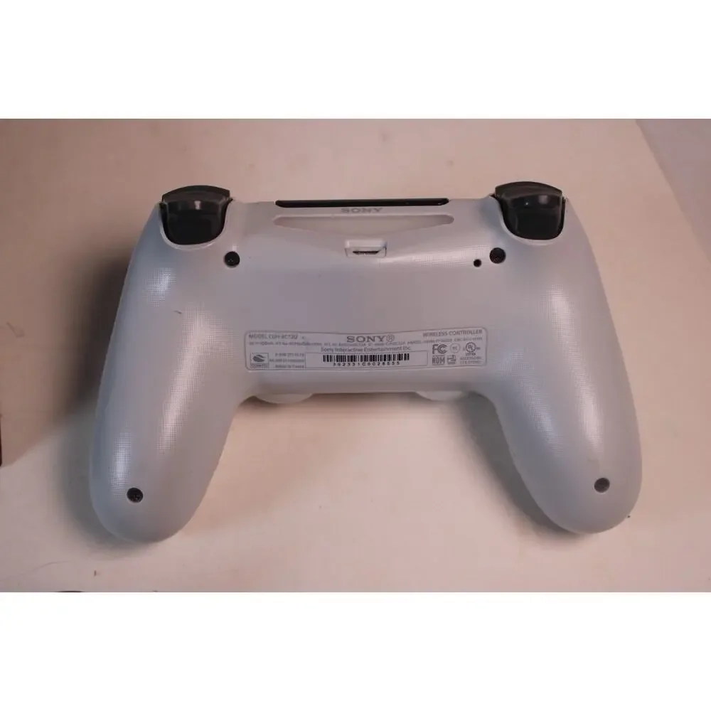 Sony Playstation 4 PS4 500GB Console Bundle, white Controller, charger,